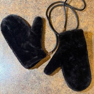 NEW Faux Fur Mittens With Detachable Faux Leather String - ADULT